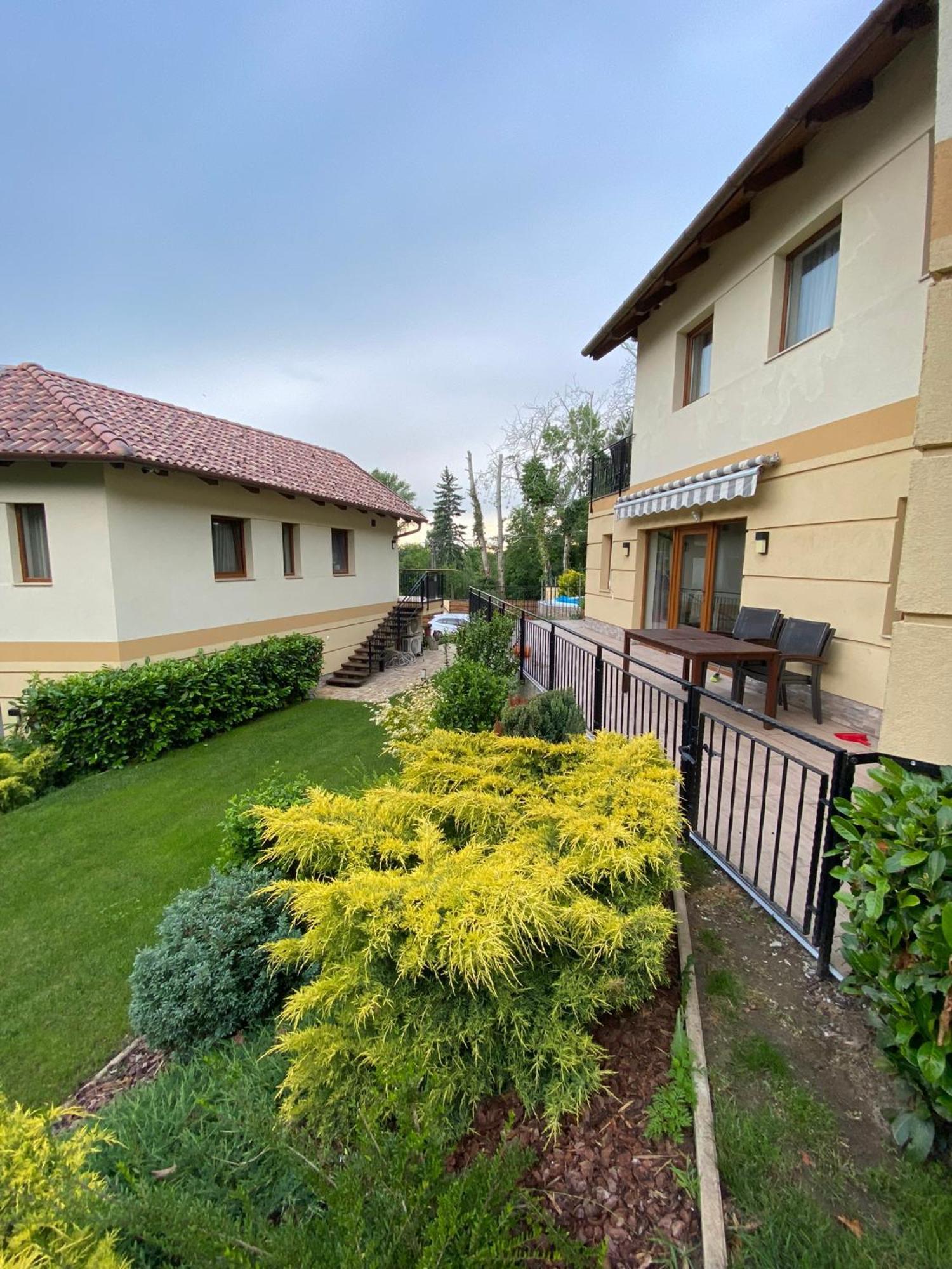 Terrasun Apartments Balatonszarszo Exterior foto